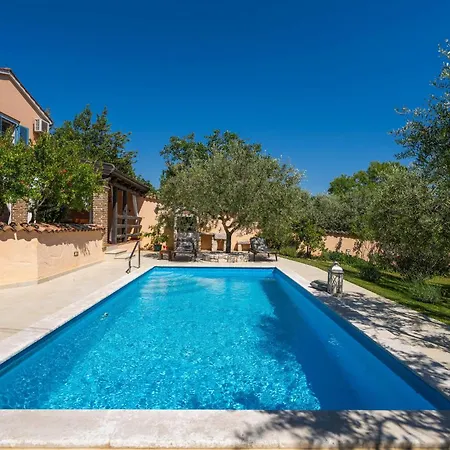 Casa Olga Mit Eigenem Pool Und Garten * Poreč