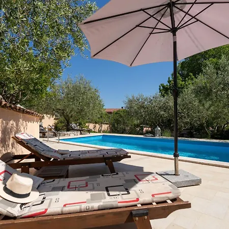 Tatil Evi Casa Olga Mit Eigenem Pool Und Garten *