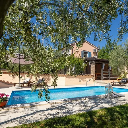 Casa Olga Mit Eigenem Pool Und Garten *